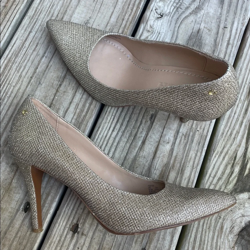 EUC- Coach Gold Sparkly Textured Vero Cuoio Heels Size 6.5 - Picture 5 of 16